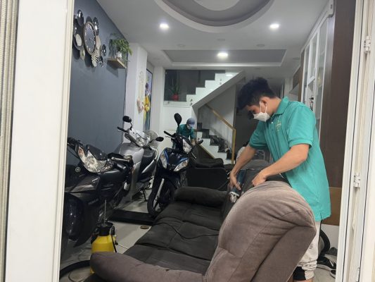 Dịch vụ giặt ghế sofa tại quận 4